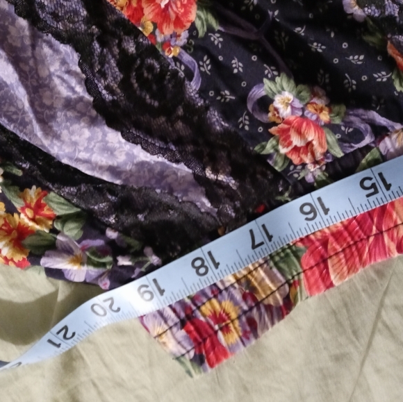 Skirt - Picture 12 of 14